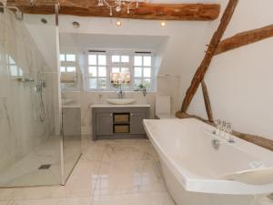 Bilik mandi di The Granary +55 gambar