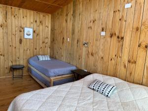 Postel nebo postele na pokoji v ubytování Nomad Tiny Matanzas