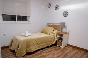 Posteľ alebo postele v izbe v ubytovaní Apartamento Las Mironas - Ole Solutions