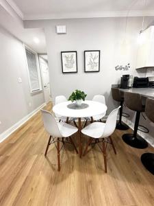 Gallery image of Modern 3BR Near FSU - 15 Min to Wachusett in Fitchburg