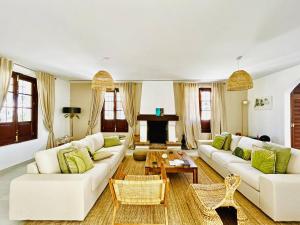 Posedenie v ubytovaní Villa Velero - Ole Solutions