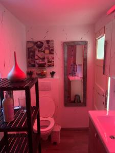 Koupelna v ubytování Surprise House + 43 fotografií