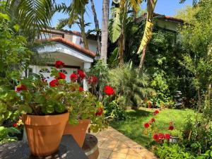 Ảnh trong thư viện ảnh của Mediterranean Villa-Pool Jacuzzi BBQ-Malibu Bliss ở Los Angeles