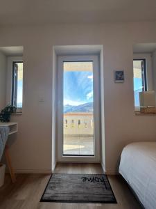 Voodi või voodid majutusasutuse 4 valleys Modern appartment with free parking toas