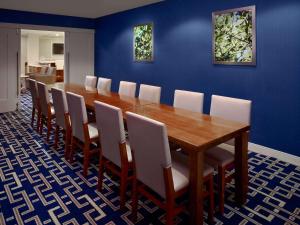 Fotografie z fotogalerie ubytování Sonesta ES Suites Princeton v destinaci Princeton + 16 fotografií