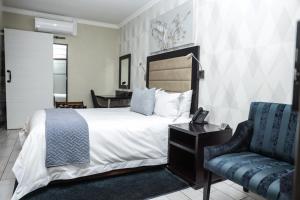 Gallery image of Q's Boutique Stay in Standerton +36 photos