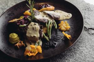 Đồ ăn tại/gần khách sạn căn hộ