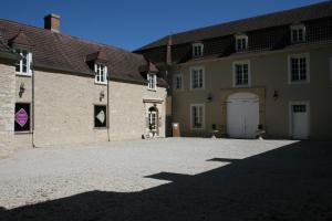 Fotografie z fotogalerie ubytování Manoir De Montflambert v destinaci Mutigny + 16 fotografií