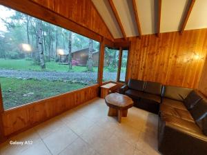 Χώρος καθιστικού στο Cabañas privadas Pucon