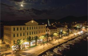 Nespecifikovaný výhled na destinaci Vela Luka nebo výhled na město při pohledu z prázdninového domu
