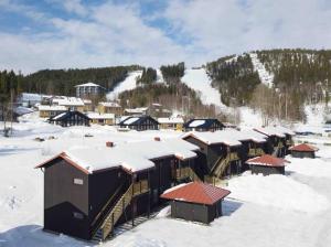 Bergsgården Lodge Järvsö - Ski In Ski Out med bastu invid Järvsöbacken - OBS!!! BYTESDAGAR ÄR ENDAST TORS O SÖND OBS!!! בחורף
