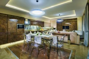 Гостиная зона в Bellis Deluxe Hotel & Heated for Winter Aqua Park