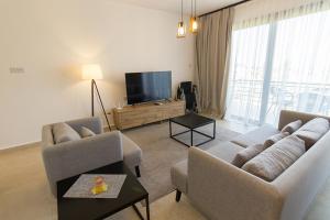 Televisyen dan/atau pusat hiburan di Ilgaz Vineyard Suite by HolidayKeys