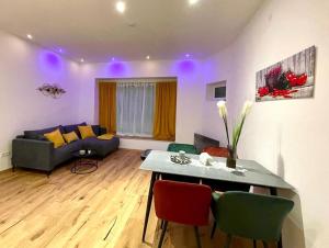 Χώρος καθιστικού στο Moderne Stadtwohnung nähe Stadthalle