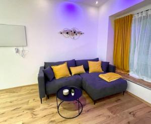 Χώρος καθιστικού στο Moderne Stadtwohnung nähe Stadthalle +3 φωτογραφίες