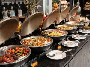 Comida no hotel ou em algum lugar perto