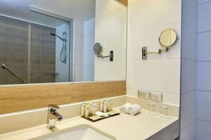 Koupelna v ubytování Radisson Blu Plaza El Bosque Santiago