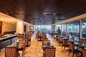 Restaurace v ubytování Radisson Blu Plaza El Bosque Santiago