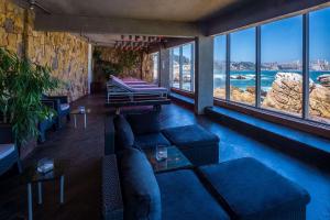 Posezení v ubytování Radisson Blu Acqua Hotel & Spa Concon