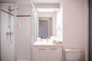 Koupelna v ubytování Comfort Aparthotel Besancon La City