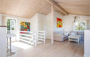 Posezení v ubytování Holiday Home Mariesvej Sæby Iii