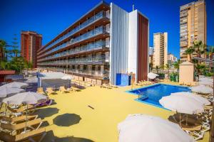 Bazén v ubytovaní Hotel Servigroup Diplomatic 4 Sup alebo v jeho blízkosti