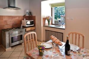Gallery image of Gîte Gîtes de France 6/7 personnes aux Combes in Saint-Paul-le-Froid