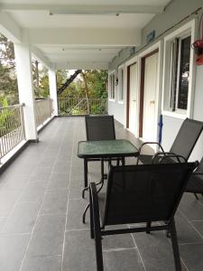 Μπαλκόνι ή βεράντα στο Homestay Kampung Sungai Sekamat Kajang Selangor