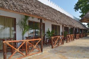 Gallery image of Sea View Beach Hotel in Zanzibar City
