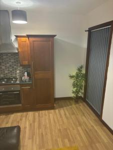 Kuchyň nebo kuchyňský kout v ubytování The garden flat