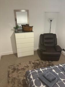 Posezení v ubytování The garden flat