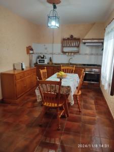 Kuchyň nebo kuchyňský kout v ubytování Finca el Castillo