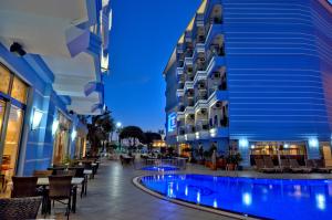 Bazén v ubytování Sultan Sipahi Resort Hotel nebo v jeho okolí