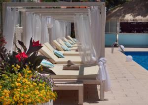 The swimming pool at or close to INN Mallorca Aparthotel