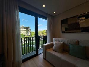 Uma varanda ou terraço em Monte Lussari 203A - Apê NOVO no Bavária Gramado