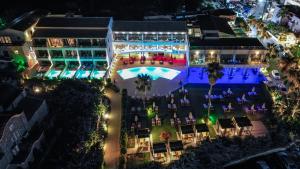 Bazén v ubytování Castello Boutique Resort & Spa - Adults Only nebo v jeho okolí