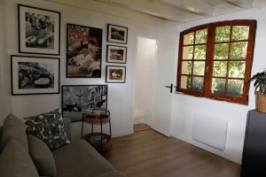 Χώρος καθιστικού στο Villa Kaliazo - Riverfront Alpaca Experience