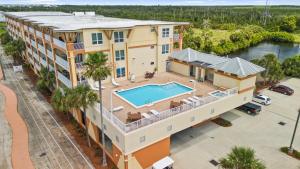Πισίνα στο ή κοντά στο Mexico Beach - Summerhouse Rentals by Panhandle Getaways