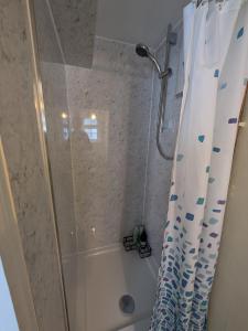 Gallery image of Little Brewers Escape to the foot of Gold Hill Dorset in Shaftesbury +17 photos