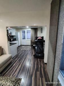 Dapur atau dapur kecil di Rainie Ruse +1 gambar