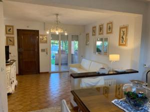Gallery image of Villino a 300 mt dal mare - A solo un'ora di treno dal centro di Roma in Anzio