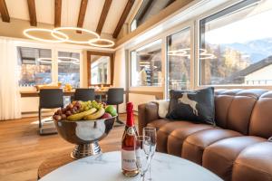 Posezení v ubytování Elfi - luxury mountain bijou by Inspiringplaces Zermatt