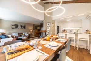 Posezení v ubytování Elfi - luxury mountain bijou by Inspiringplaces Zermatt
