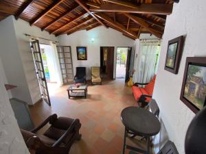 Posezení v ubytování RANCHO SAN LUIS, Páramo