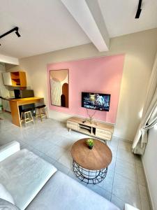 Gallery image of Youth City Pool View Near Airport Aeon USIM INTI in Nilai