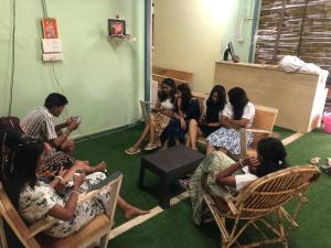 Khách lưu trú tại Jeet hostel and Stay Rooms