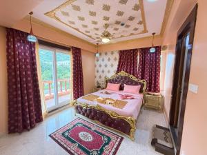 Katil atau katil-katil dalam bilik di Hotel Sai International +49 gambar