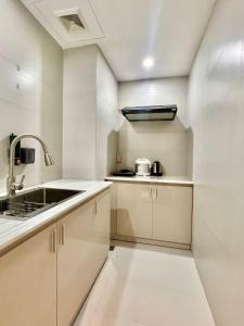 Nhà bếp/bếp nhỏ tại La Sera Suites Nha Trang