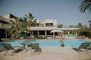 Bazén v ubytování Hotel Boutique Hort de Nal nebo v jeho okolí