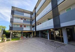 Budova, kde se hotel nachází
